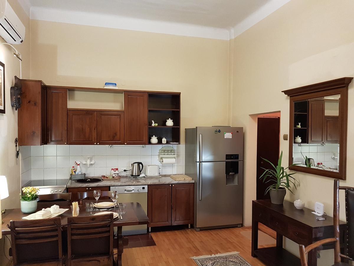 Classic Style Apartment Beograd Ngoại thất bức ảnh